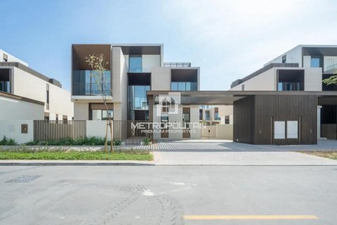 Villa de 5 dormitorios No. 128338 8