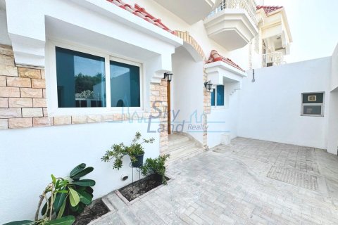 Вилла с 4 спальнями  №118029 5