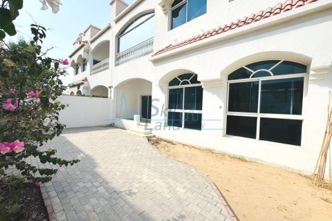 Вилла с 4 спальнями  №118029 16