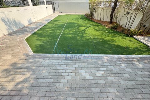 Villa de 4 dormitorios No. 118031 21