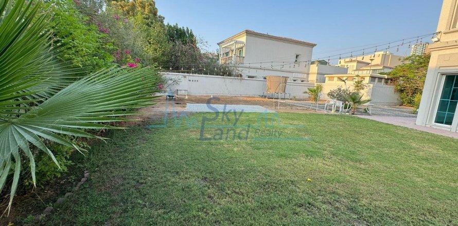 Villa de 2 dormitorios  No. 118028