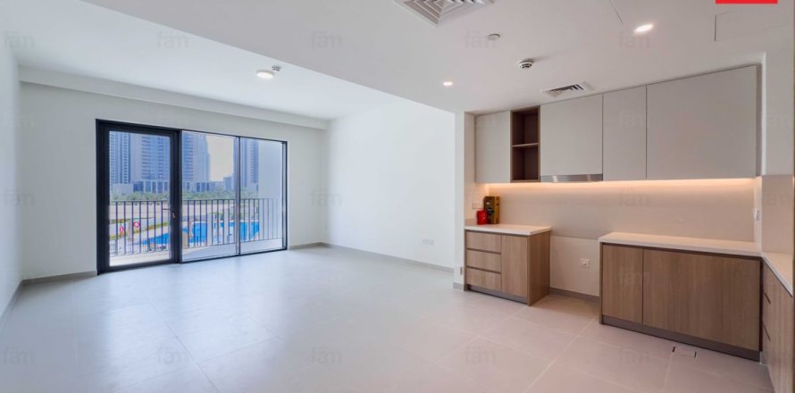 Appartement de 2 chambres à Dubai, UAE No. 112028