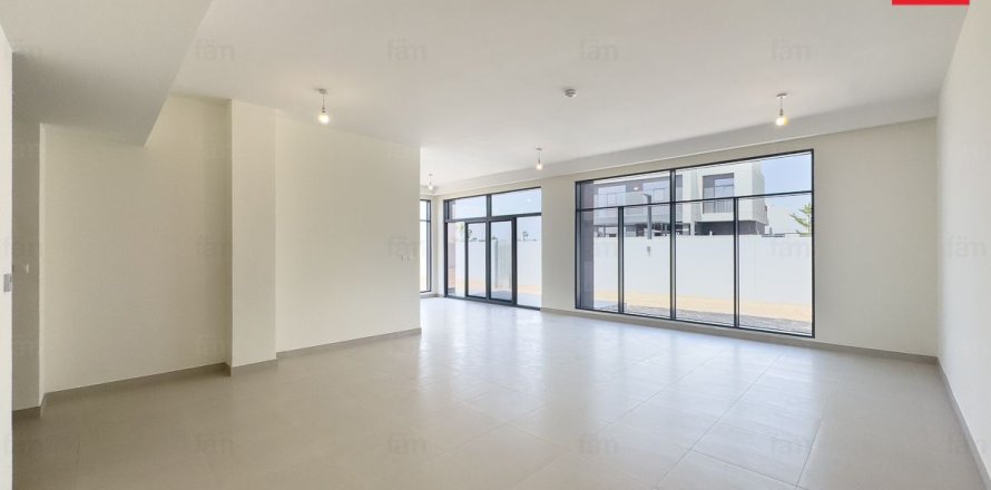 Villa de 5 chambres  No. 112024