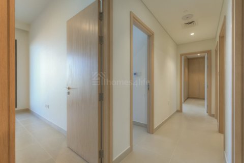 Квартира с 2 спальнями в Mina Rashid, ОАЭ №149662 5