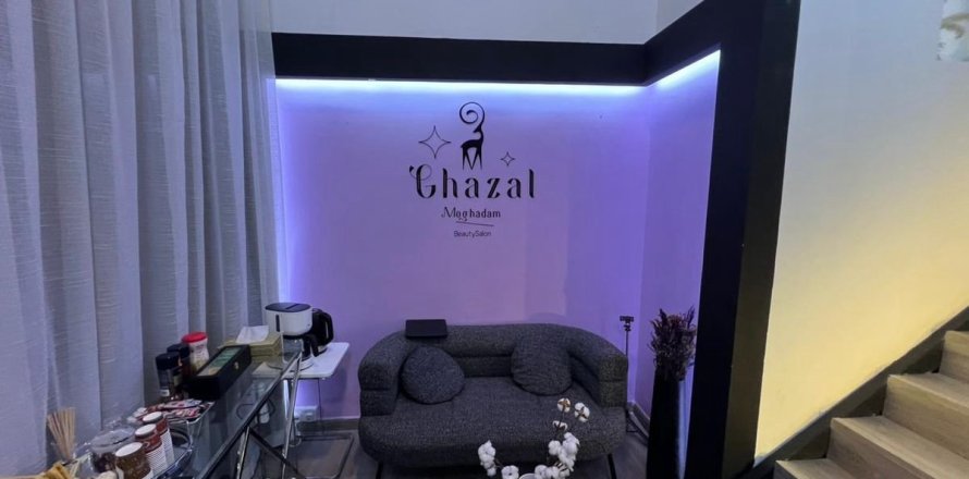 Магазин 42.9м² в Бизнес-Бэй, ОАЭ №162337