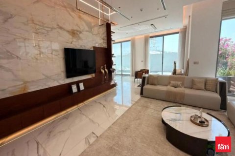 6 bedrooms Villa in Dubai, UAE No. 163950 10
