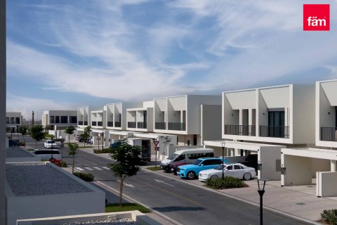 3 bedrooms Villa in Town Square, UAE No. 111954 21