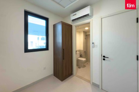 3 bedrooms Villa in Town Square, UAE No. 111954 8