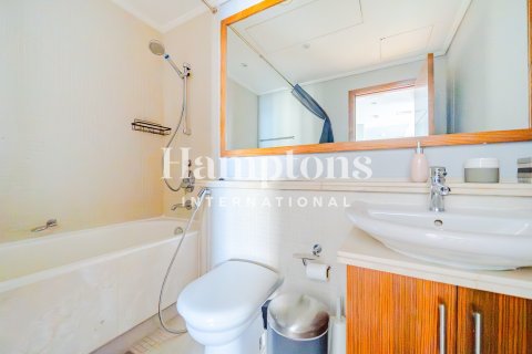 Apartment de 1 dormitorio en The Address Dubai Marina, UAE No. 136084 13