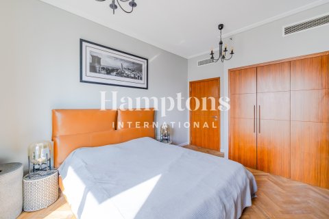 Apartment de 1 dormitorio en The Address Dubai Marina, UAE No. 136084 18