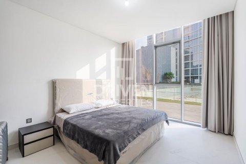 Квартира с 3 спальнями  №121822 12