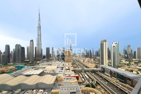 Квартира с 2 спальнями в Vida Residences Dubai Mall, ОАЭ №188710 4