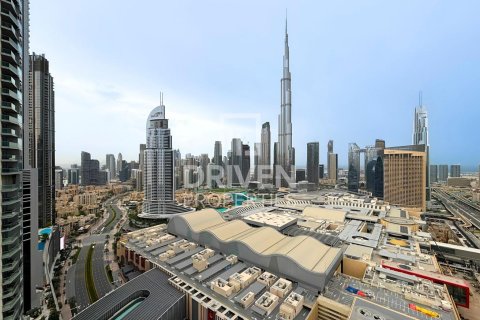 Квартира с 2 спальнями в Vida Residences Dubai Mall, ОАЭ №188710 13