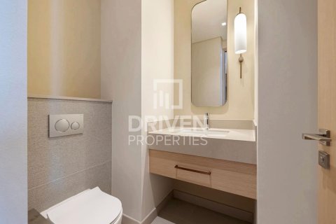 Квартира с 2 спальнями в Vida Residences Dubai Mall, ОАЭ №188710 12