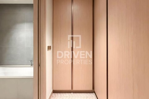 Квартира с 2 спальнями в Vida Residences Dubai Mall, ОАЭ №188705 15
