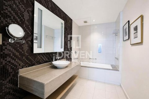 1 bedroom Apartment in DAMAC Towers by Paramount, UAE No. 188706 15