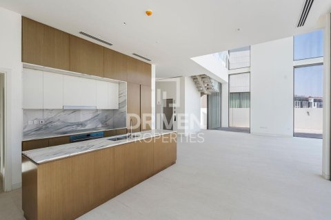 4 bedrooms Villa in Nad Al Sheba 1, UAE No. 188708 5