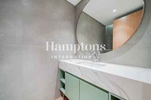 2 bedrooms Apartment in City Walk Phase 2, UAE No. 140947 14