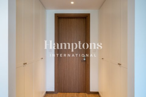 2 bedrooms Apartment in City Walk Phase 2, UAE No. 140947 18