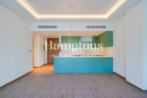 2 bedrooms Apartment in City Walk Phase 2, UAE No. 140947 4