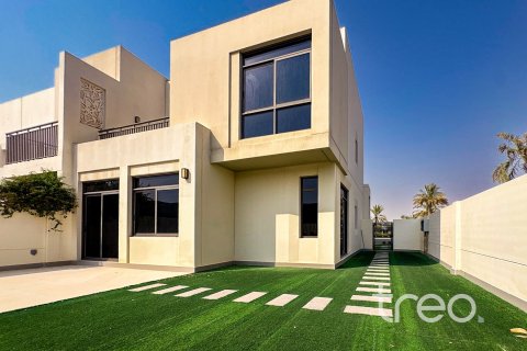 4 bedrooms Townhouse in Noor Townhouses, UAE No. 199008