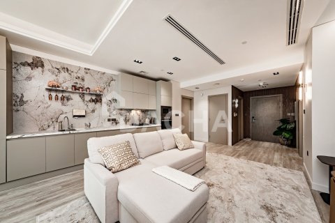 Квартира с 2 спальнями в The Crescent, ОАЭ №155764