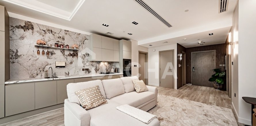 Квартира с 2 спальнями в The Crescent, ОАЭ №155764