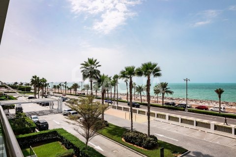 Квартира с 2 спальнями в The Crescent, ОАЭ №155764 10