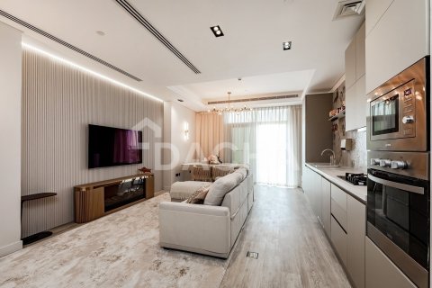 Квартира с 2 спальнями в The Crescent, ОАЭ №155764 5