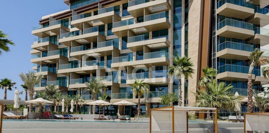 Квартира с 3 спальнями в Пальма Джумейра, ОАЭ №155763