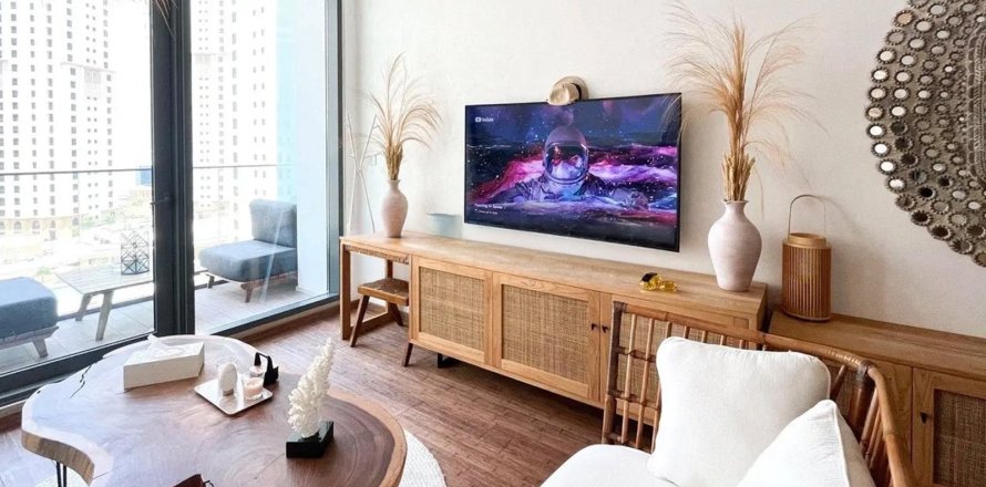Studio Apartment in Dubai Marina, UAE No. 183416