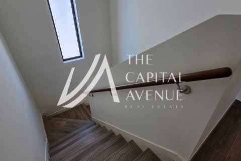 4 bedrooms Villa on the Yas Island, UAE No. 136909 6