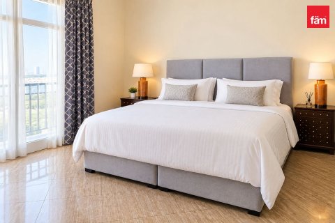 5 bedrooms Villa in Dubai, UAE No. 210298 7