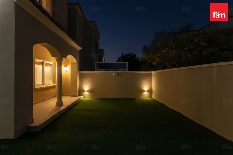 3 bedrooms Townhouse in Dubai, UAE No. 166450 14
