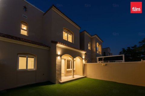 3 bedrooms Townhouse in Dubai, UAE No. 166450