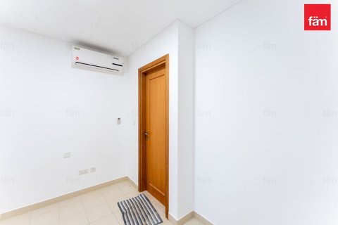 3 bedrooms Townhouse in Dubai, UAE No. 166450 12
