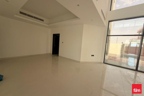 6 bedrooms Villa in Jebel Ali, UAE No. 166454 4