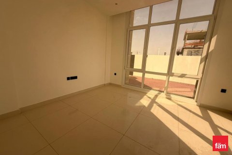 6 bedrooms Villa in Jebel Ali, UAE No. 166454 3