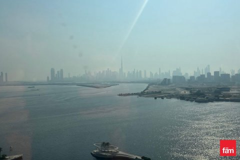 Apartment de 3 dormitorios en Dubai, UAE No. 166452 3