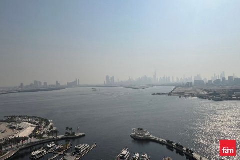Apartment de 3 dormitorios en Dubai, UAE No. 166452 12