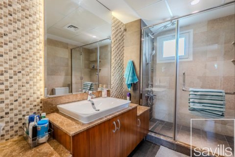 Вилла с 4 спальнями в Meadows, ОАЭ №136436 14