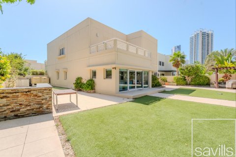 Вилла с 4 спальнями в Meadows, ОАЭ №136436