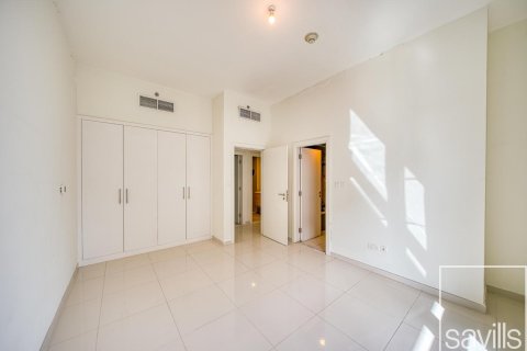 Квартира с 2 спальнями в DAMAC Hills (Akoya by DAMAC), ОАЭ №136439 9