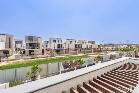 Вилла с 4 спальнями в Arabian Ranches 3, ОАЭ №136440 7