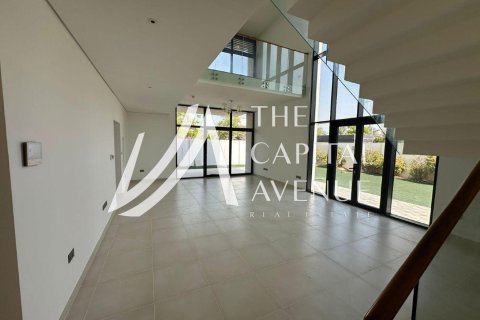 4 bedrooms Villa on the Yas Island, UAE No. 208981 8