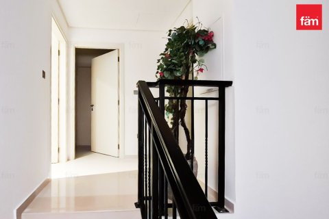 Таунхаус с 3 спальнями в Дубай, ОАЭ №146310 16