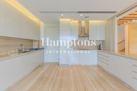 Villa de 5 dormitorios No. 118946 3