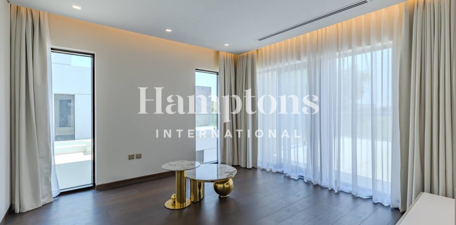 Villa de 5 dormitorios No. 118946