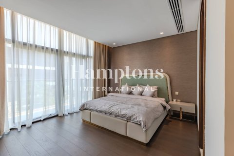 Villa de 5 dormitorios No. 118946 12