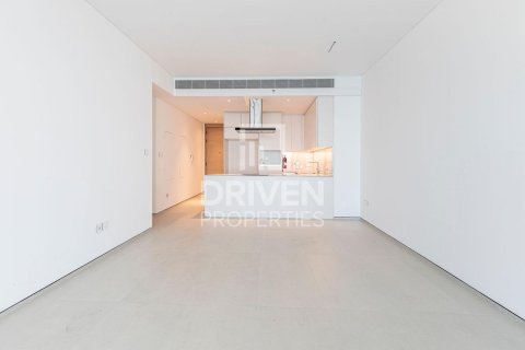Квартира с 2 спальнями в The Address Jumeirah Resort and Spa, ОАЭ №191149 4